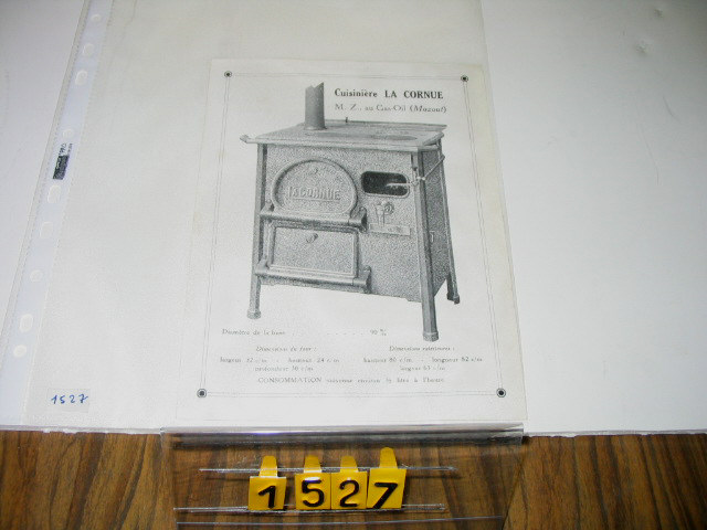 Collection ASPEG, pièce numéro 1527 : Notice cuisinière La Cornue
