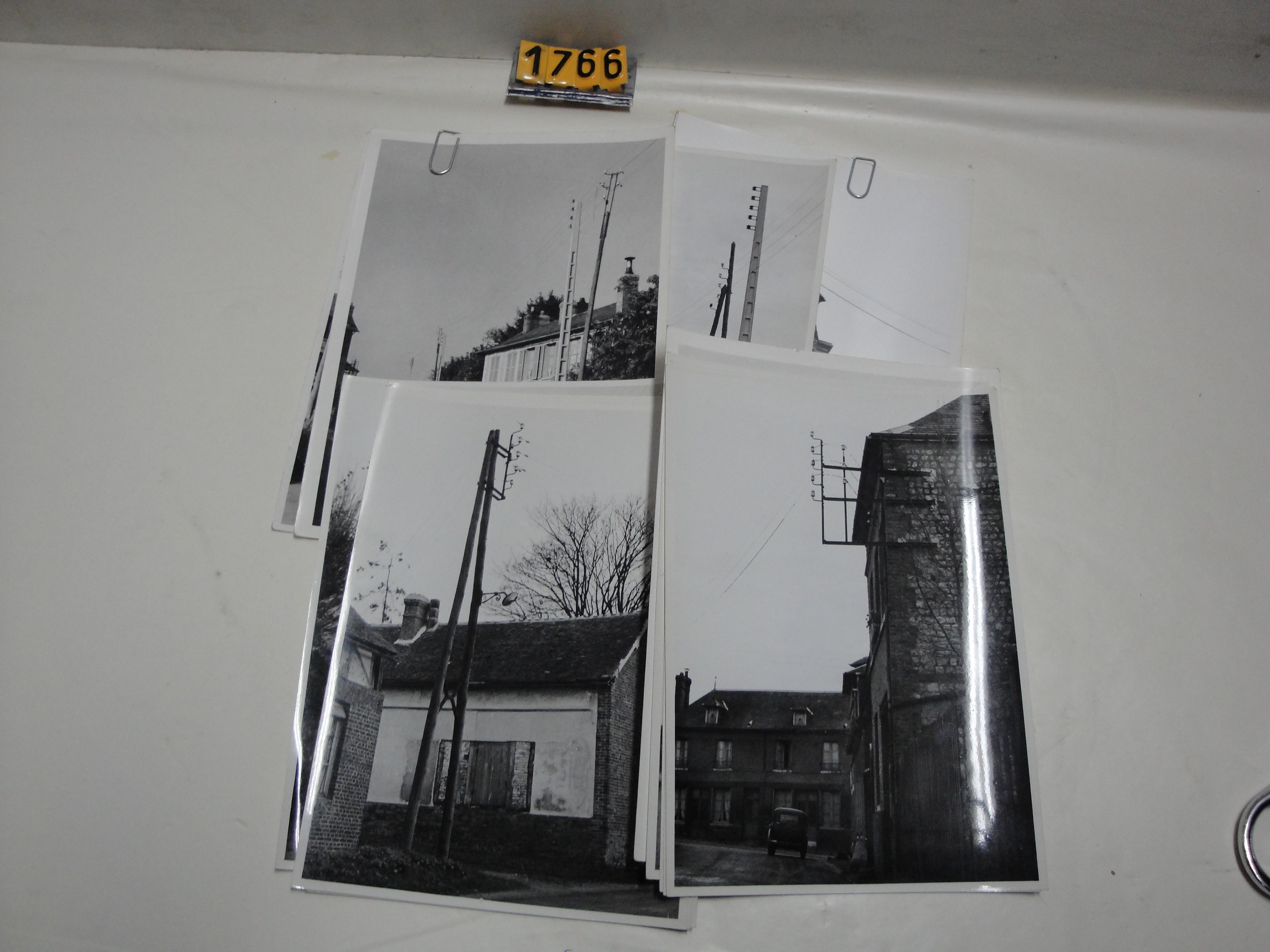  Collection ASPEG, pièce numéro 1766 : Photos Réseaux BT vétustes