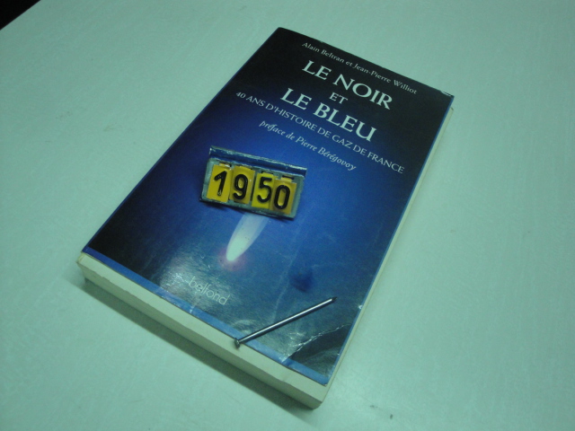  Collection ASPEG, pièce numéro 1950 : Livre le noir et le bleu