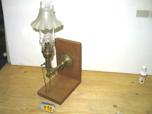  Collection ASPEG, pièce numéro 118 : Applique murale et sa verrerie