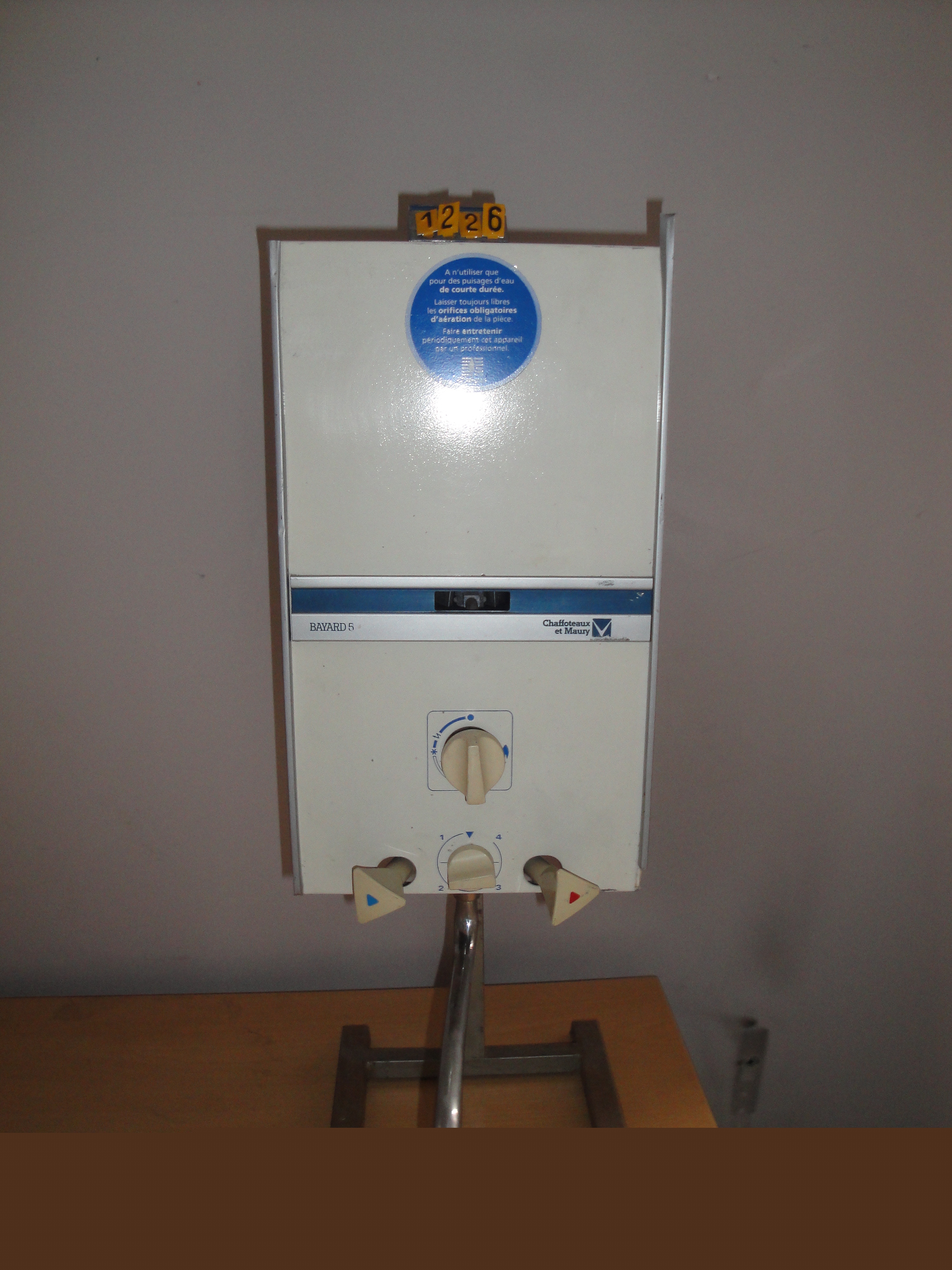 Collection ASPEG, pièce numéro 1226 : chauffe eau GAZ