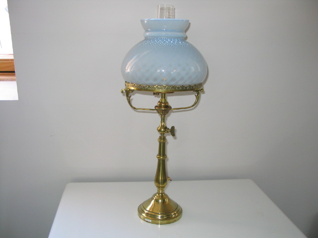  Collection ASPEG, pièce numéro 1300 : Lampe à bec Auer