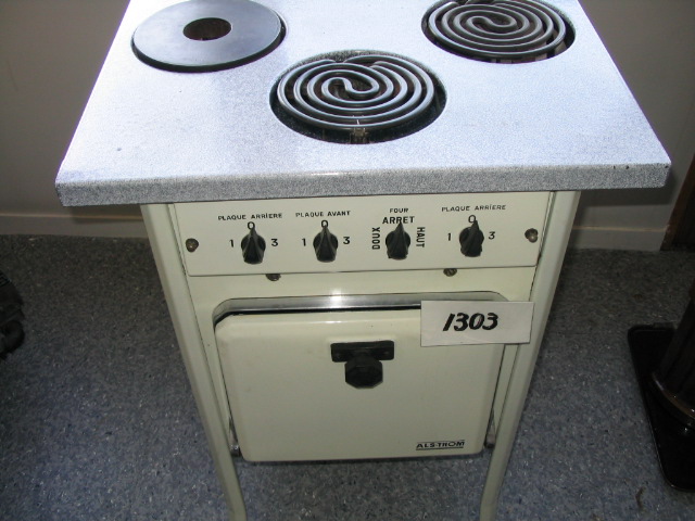  Collection ASPEG, pièce numéro 1303 : Cuisinière électrique Als-Thom