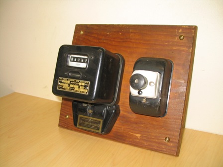  Collection ASPEG, pièce numéro 1376 : Compteur BT