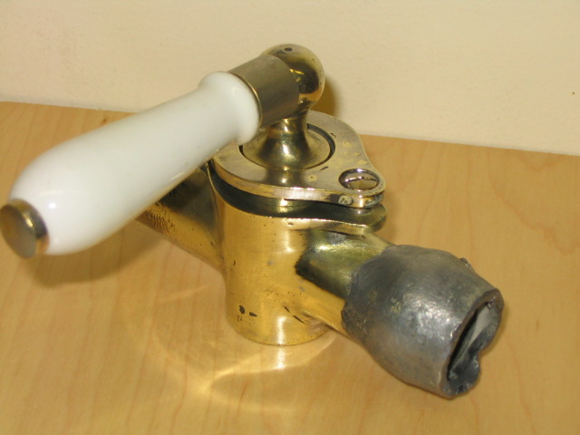  Collection ASPEG, pièce numéro 1379 : Robinet de barrage gaz