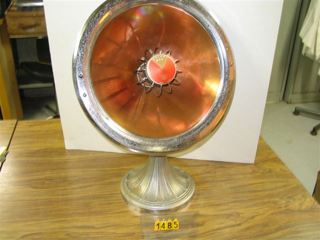  Collection ASPEG, pièce numéro 1485 : Radiateur parabolique Calor