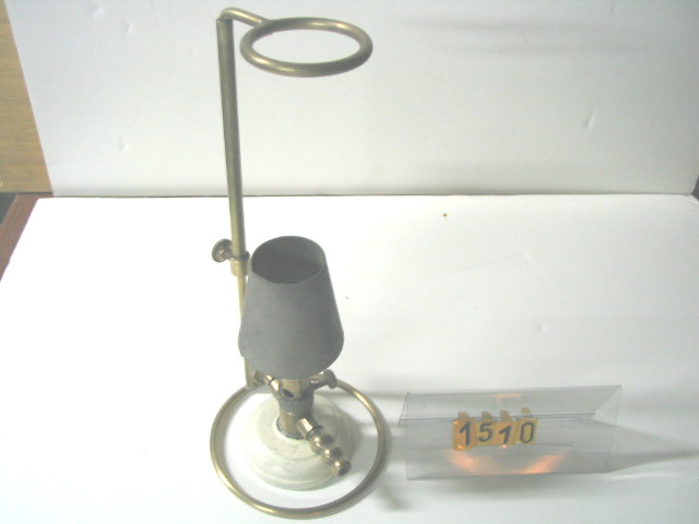  Collection ASPEG, pièce numéro 1510 : Bec bunsen de labo avec son support éprouvette