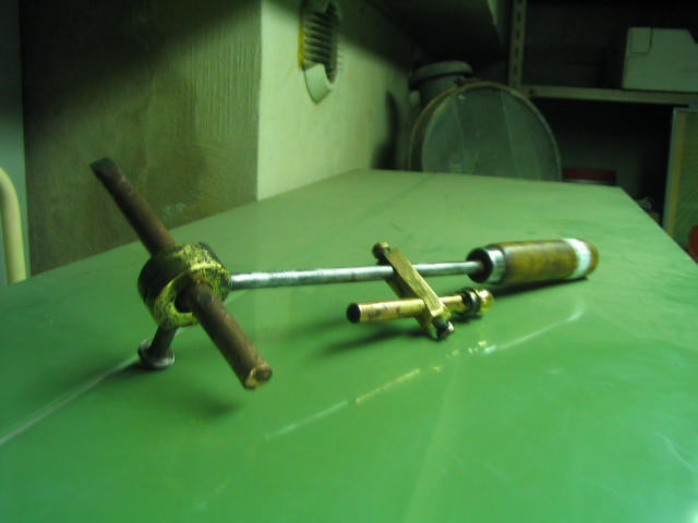  Collection ASPEG, pièce numéro 1616 : Fer à souder