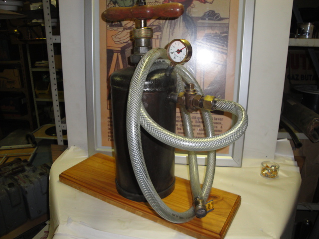  Collection ASPEG, pièce numéro 1802 : Pompe à chasse d'air