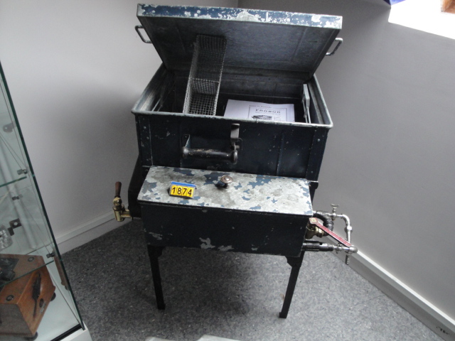  Collection ASPEG, pièce numéro 1874 : Lave vaisselle