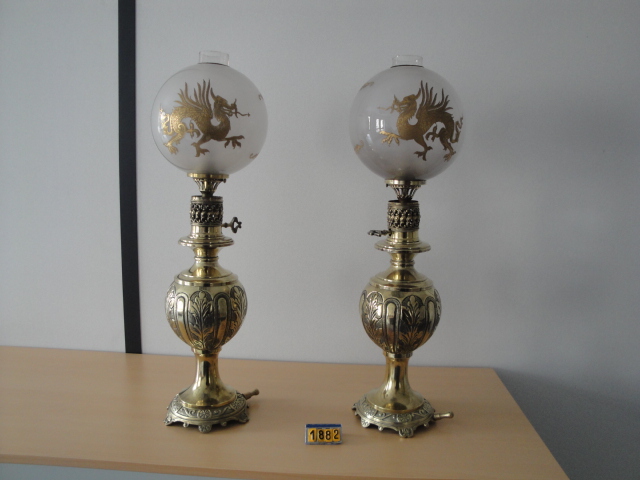  Collection ASPEG, pièce numéro 1882 : Lampes gaz (paire)