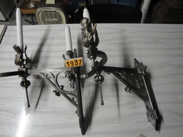  Collection ASPEG, pièce numéro 1937 : Appliques en fer fer forgé