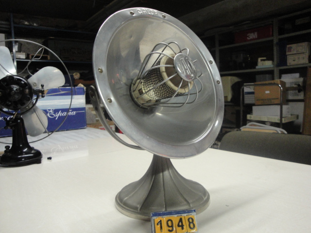  Collection ASPEG, pièce numéro 1948 : Radiateur parabolique