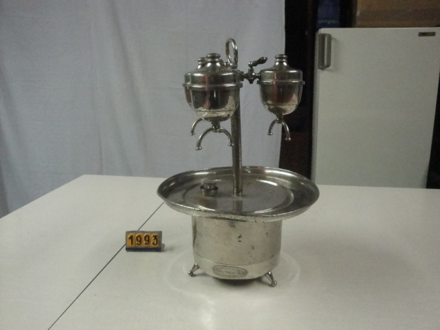  Collection ASPEG, pièce numéro 1993 : Cafetière Veritas Frères