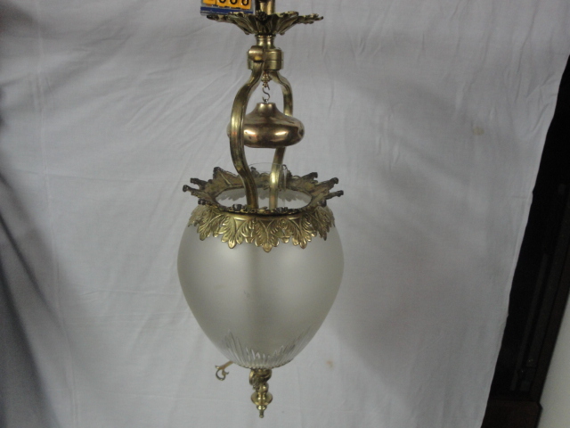  Collection ASPEG, pièce numéro 2006 : LAMPE UF DE VESTIBULE