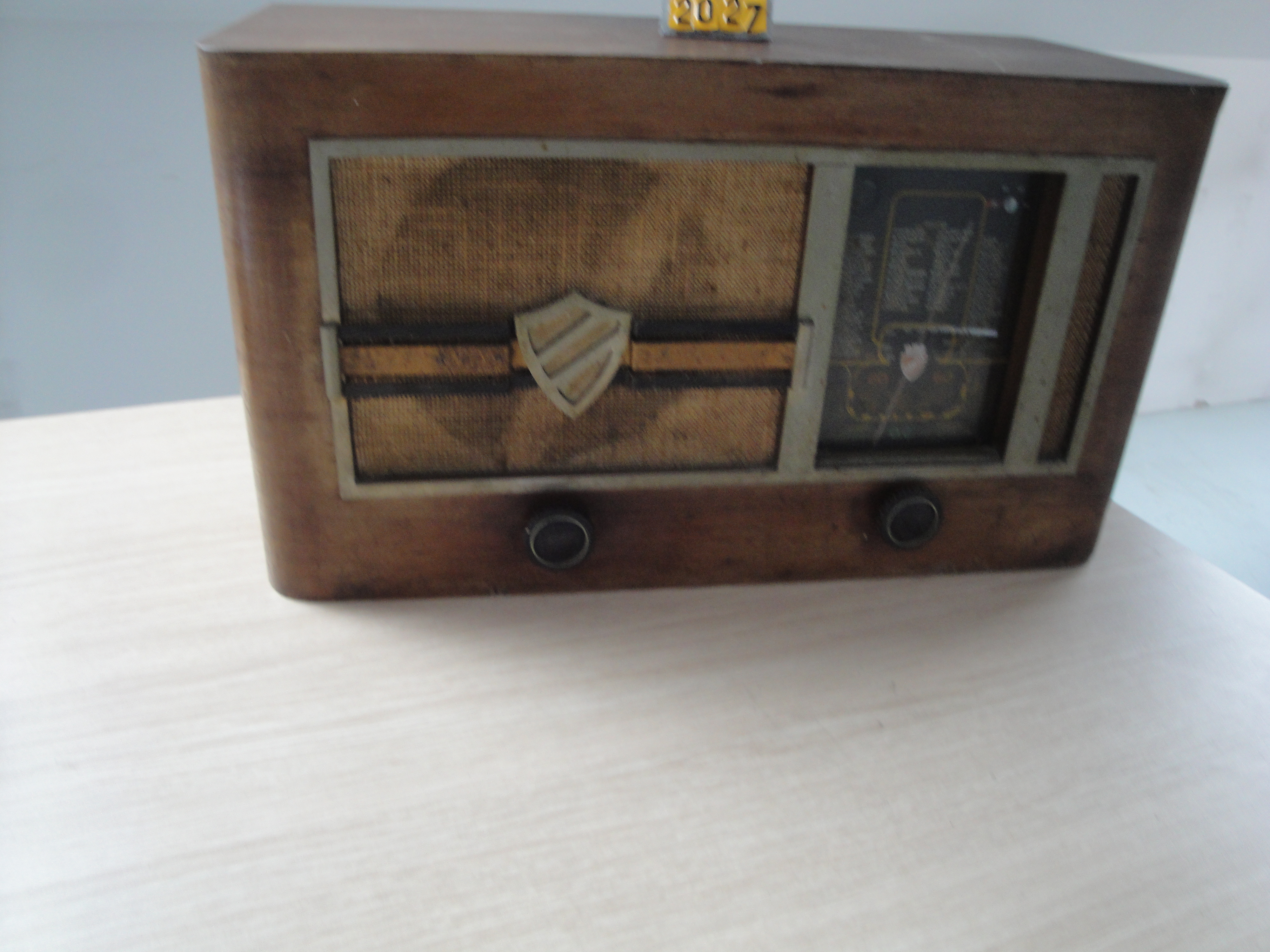  Collection ASPEG, pièce numéro 2027 : radio clarville