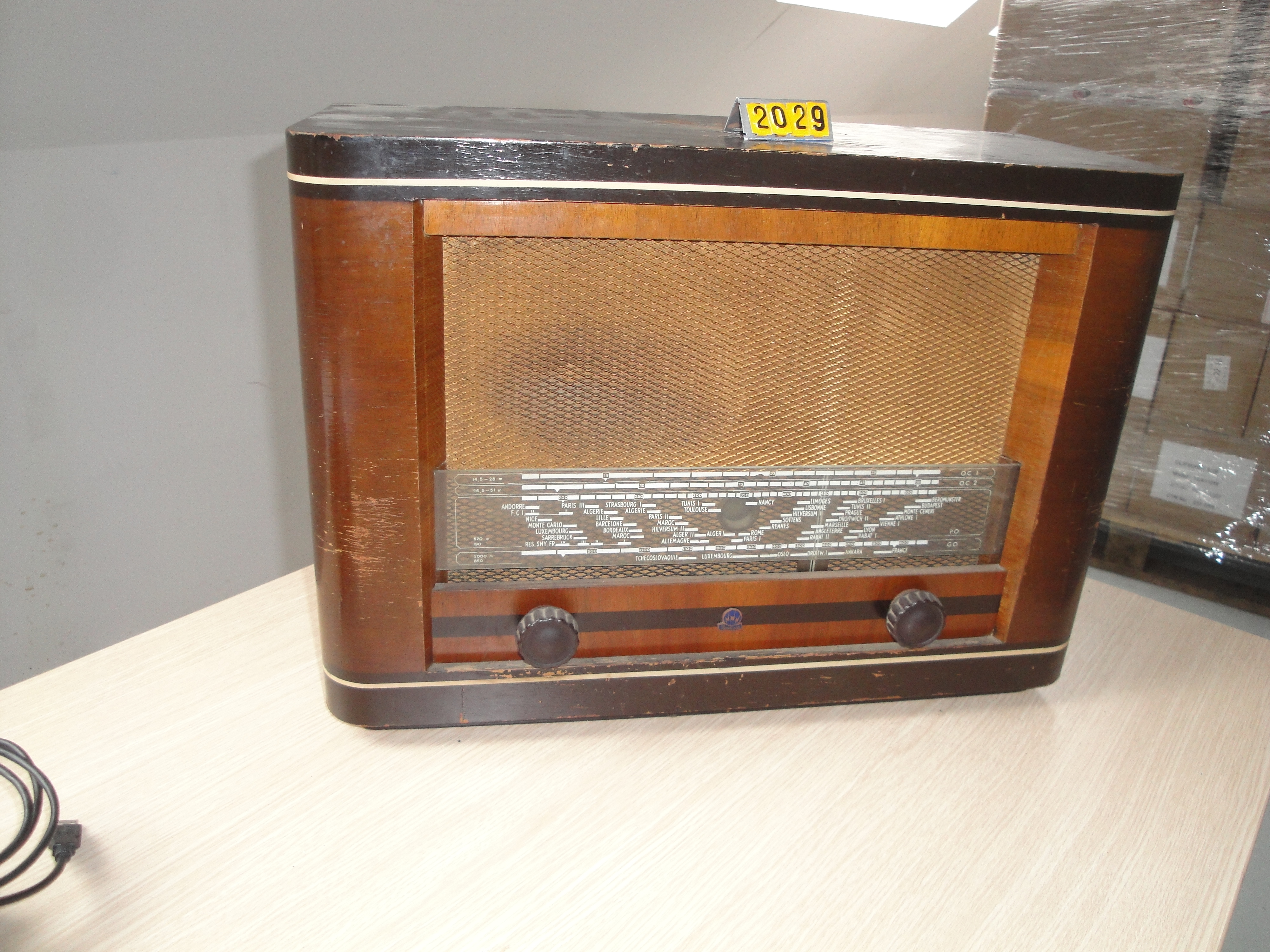  Collection ASPEG, pièce numéro 2029 : poste radio