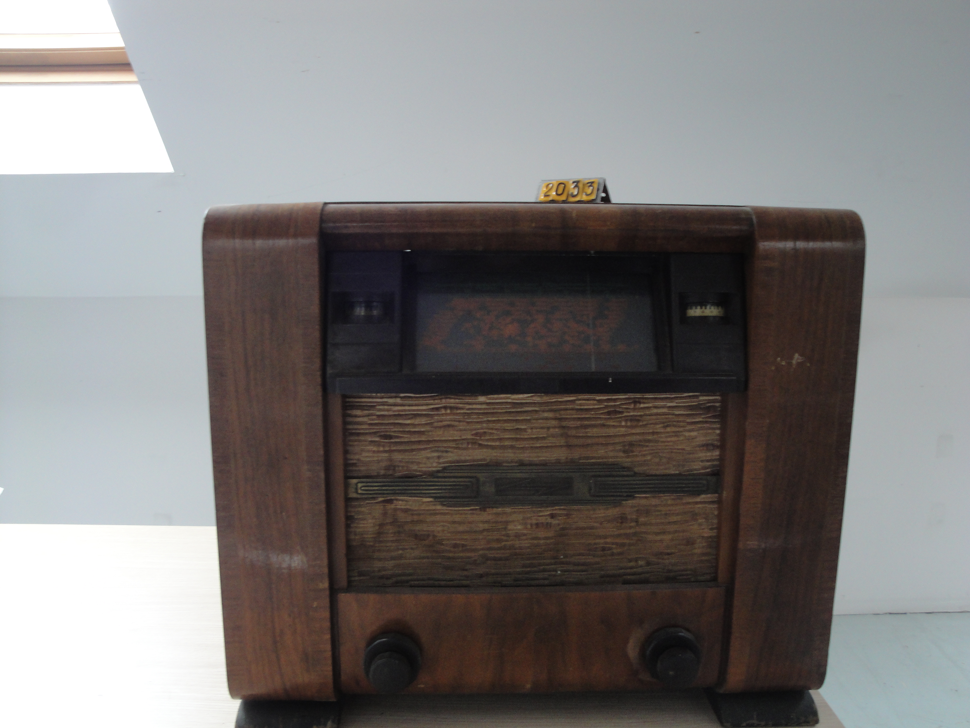  Collection ASPEG, pièce numéro 2033 : poste radio