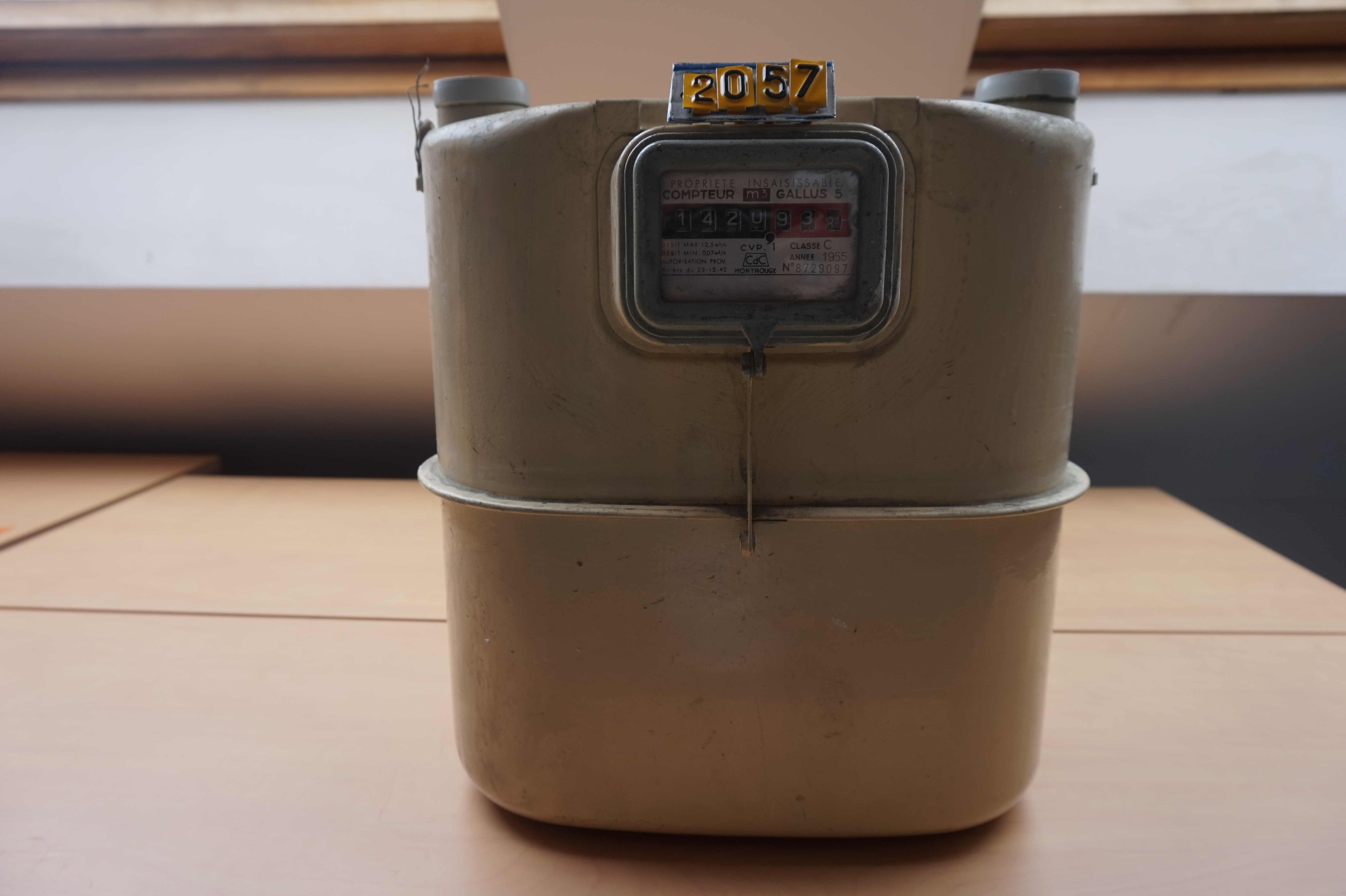  Collection ASPEG, pièce numéro 2057 : COMPTEUR GAZ GALLUS 5