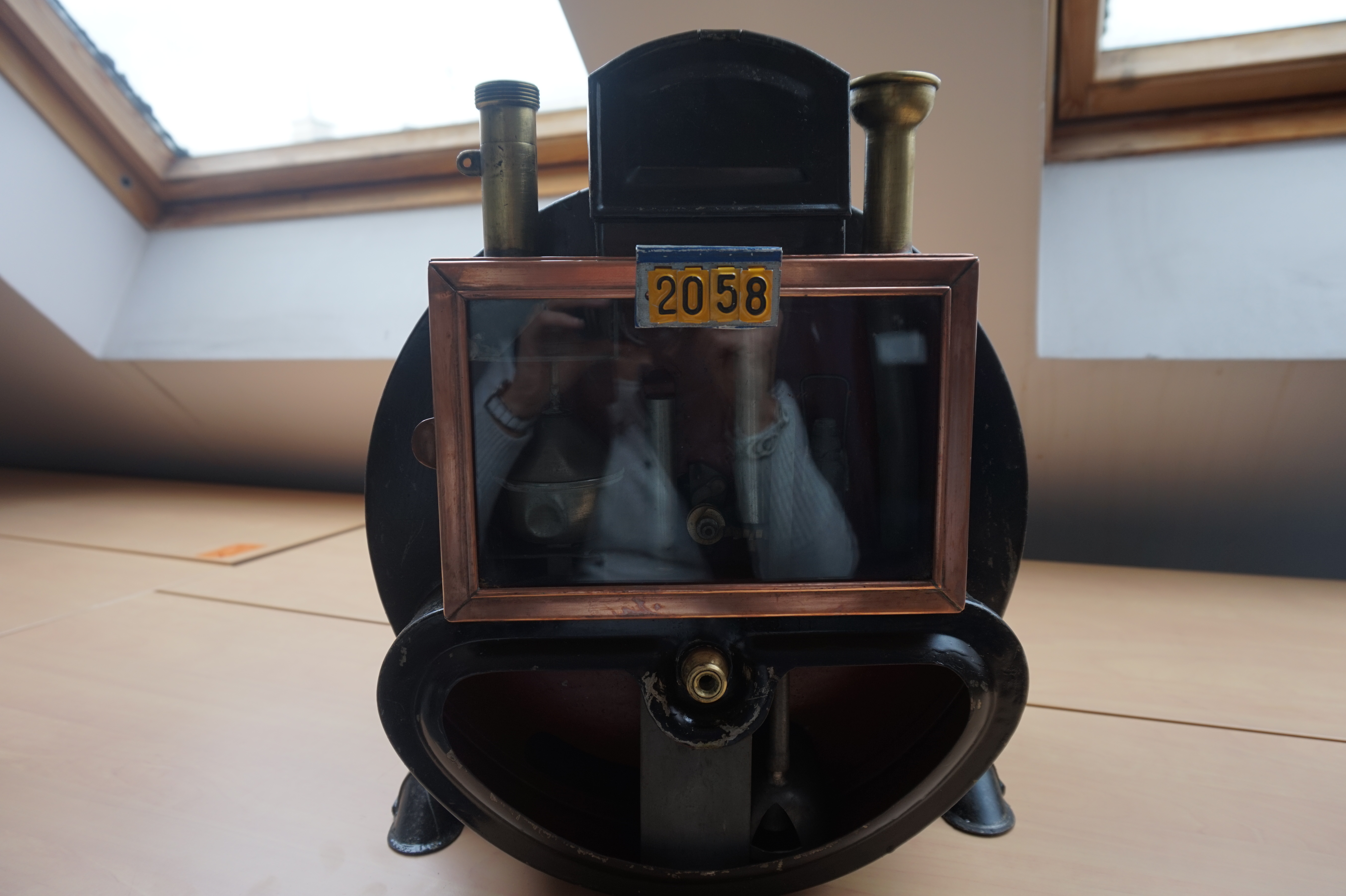  Collection ASPEG, pièce numéro 2058 : COMPTEUR GAZ rond