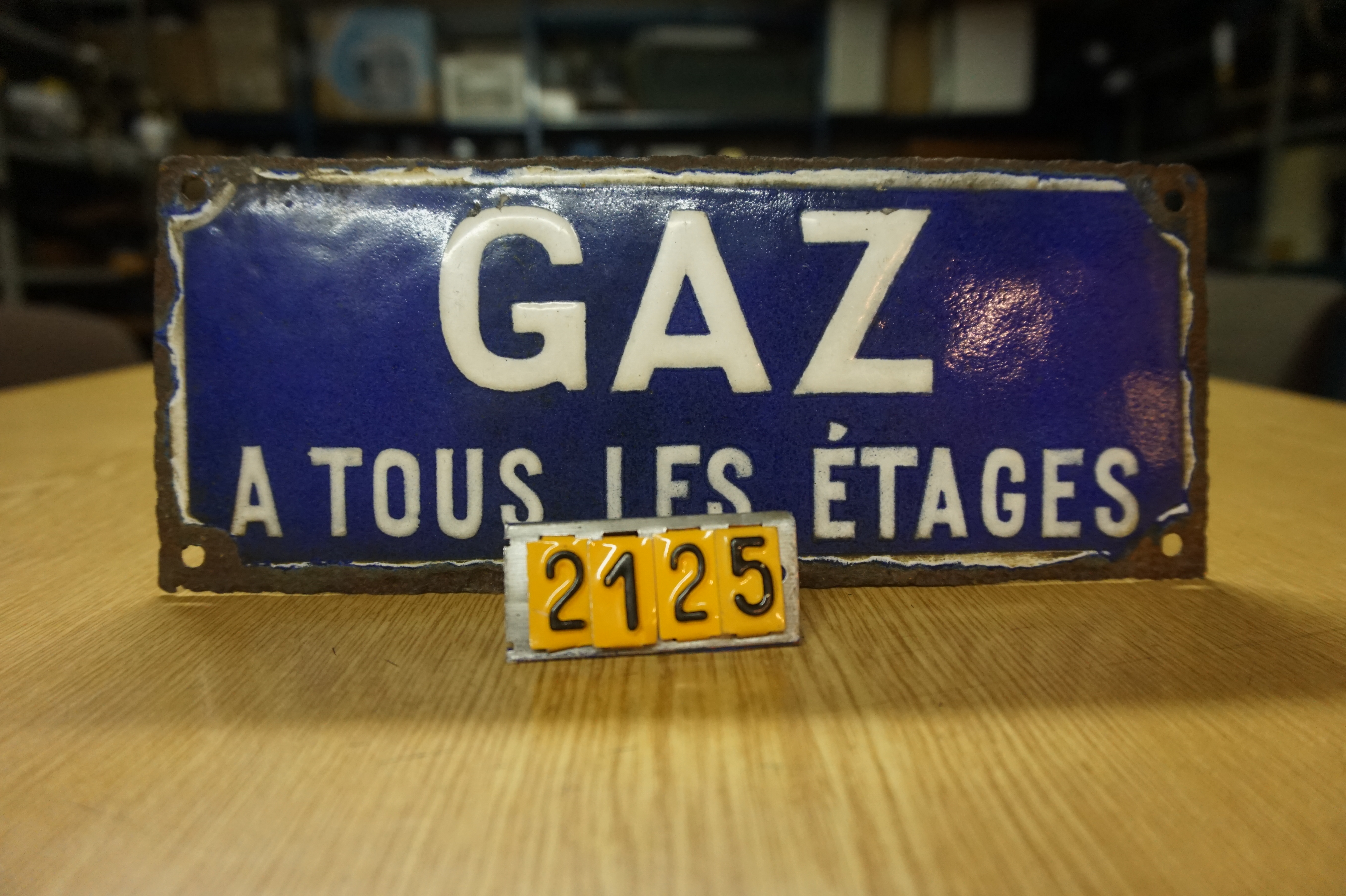  Collection ASPEG, pièce numéro 2125 : gaz tous les etages