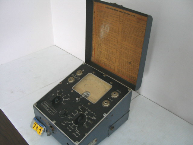  Collection ASPEG, pièce numéro 741 : Contrôleur universel 470 B