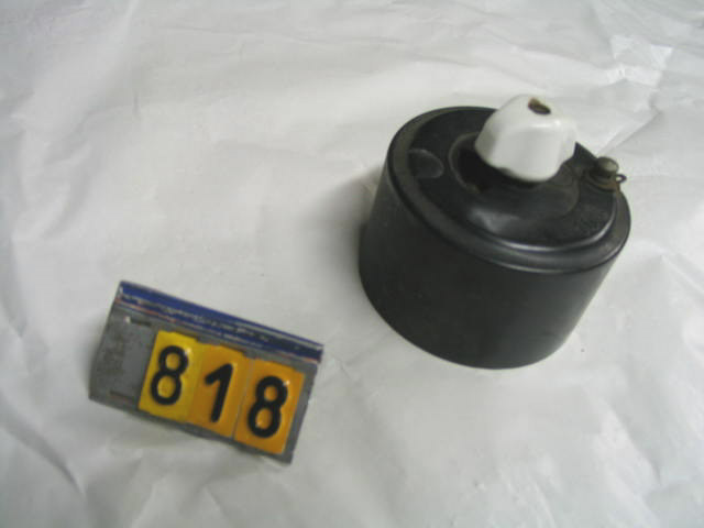  Collection ASPEG, pièce numéro 818 : Interrupteur rotatif bipolaire