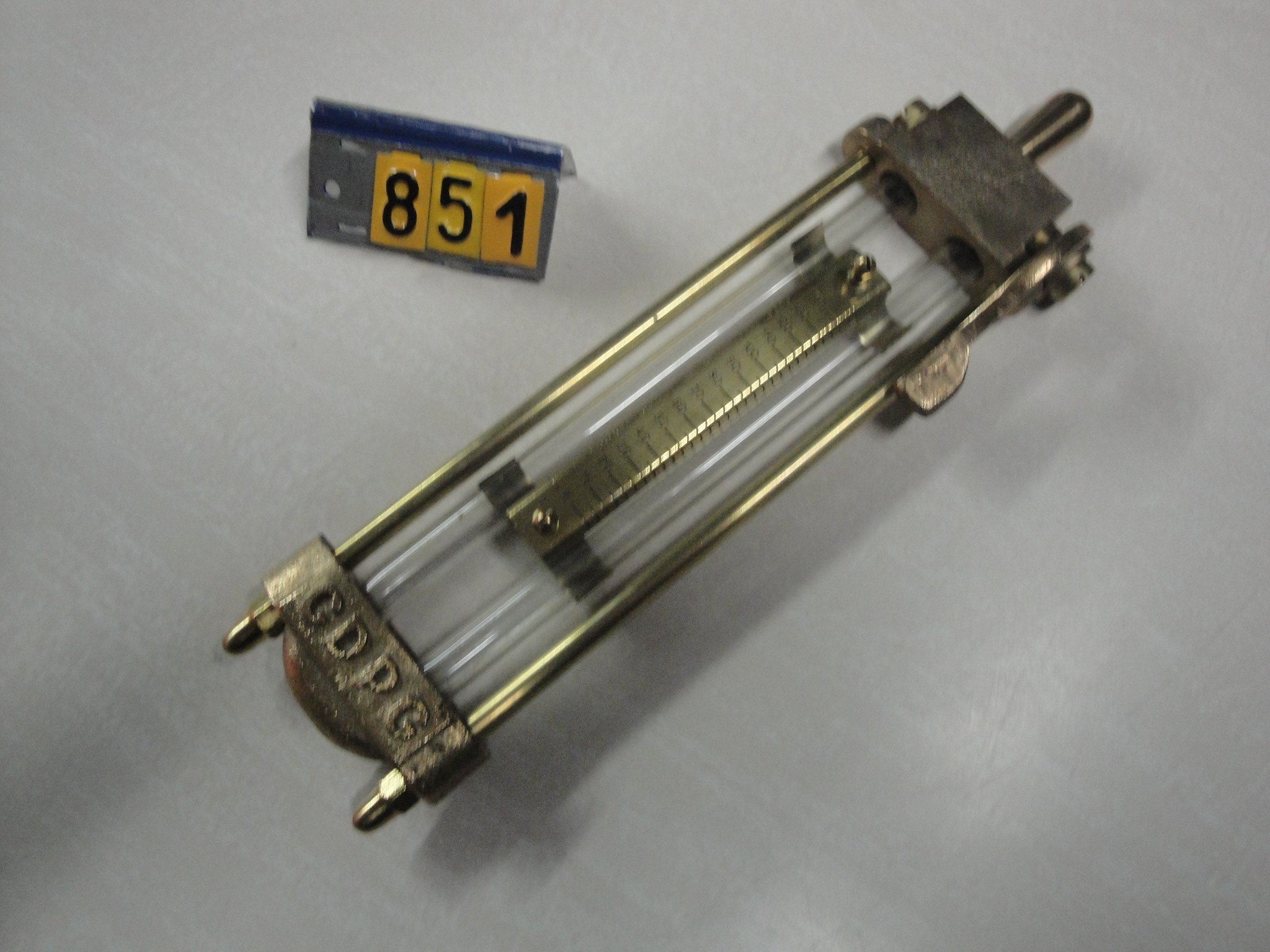  Collection ASPEG, pièce numéro 851 : Manomètre à eau portatif